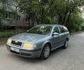Серый Шкода Октавия, объемом двигателя 1.6 л и пробегом 242 тыс. км за 2150 $, фото 1 на Automoto.ua