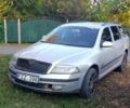 Сірий Шкода Октавія, об'ємом двигуна 2 л та пробігом 350 тис. км за 1906 $, фото 1 на Automoto.ua