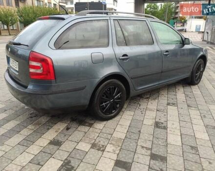 Серый Шкода Октавия, объемом двигателя 1.6 л и пробегом 235 тыс. км за 5650 $, фото 9 на Automoto.ua