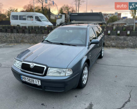 Шкода Октавия 2004 в Виннице на Automoto.ua Серый Шкода Октавия, объемом двигателя 1.98 л и пробегом 231 тыс. км за 3950 $, фото 1 на Automoto.ua