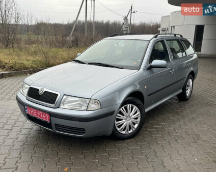 Серый Шкода Октавия, объемом двигателя 1.6 л и пробегом 222 тыс. км за 5200 $, фото 1 на Automoto.ua