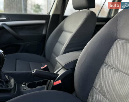 Шкода Октавия 2004 в Виннице на Automoto.ua Серый Шкода Октавия, объемом двигателя 1.6 л и пробегом 228 тыс. км за 6000 $, фото 27 на Automoto.ua