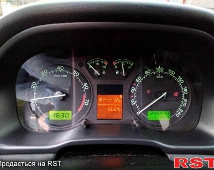 Сірий Шкода Октавія, об'ємом двигуна 2 л та пробігом 245 тис. км за 4950 $, фото 7 на Automoto.ua