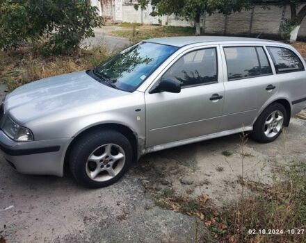 Серый Шкода Октавия, объемом двигателя 1.6 л и пробегом 560 тыс. км за 3800 $, фото 2 на Automoto.ua