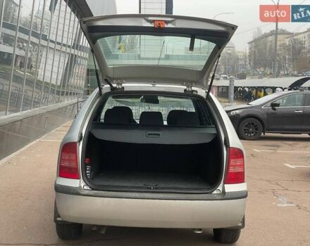 Серый Шкода Октавия, объемом двигателя 1.6 л и пробегом 310 тыс. км за 5300 $, фото 21 на Automoto.ua