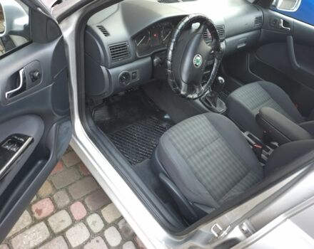 Серый Шкода Октавия, объемом двигателя 1.6 л и пробегом 279 тыс. км за 4200 $, фото 7 на Automoto.ua