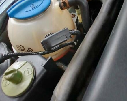 Серый Шкода Октавия, объемом двигателя 1.6 л и пробегом 238 тыс. км за 4750 $, фото 68 на Automoto.ua