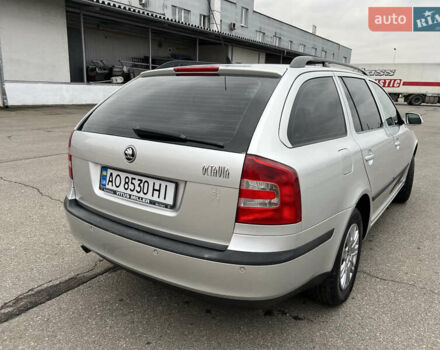 Серый Шкода Октавия, объемом двигателя 1.6 л и пробегом 220 тыс. км за 5750 $, фото 6 на Automoto.ua