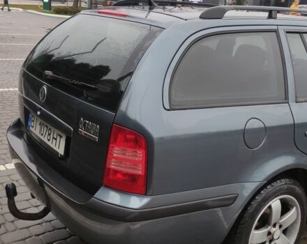 Серый Шкода Октавия, объемом двигателя 1.8 л и пробегом 200 тыс. км за 6000 $, фото 4 на Automoto.ua