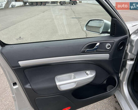 Серый Шкода Октавия, объемом двигателя 1.6 л и пробегом 220 тыс. км за 5750 $, фото 47 на Automoto.ua