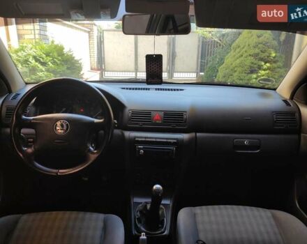 Шкода Октавия 2005 в Мукачеве на Automoto.ua Серый Шкода Октавия, объемом двигателя 1.6 л и пробегом 304 тыс. км за 5000 $, фото 7 на Automoto.ua