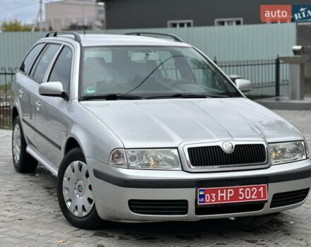 Серый Шкода Октавия, объемом двигателя 1.6 л и пробегом 217 тыс. км за 4750 $, фото 10 на Automoto.ua