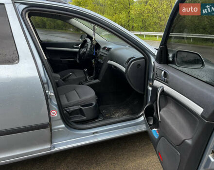 Серый Шкода Октавия, объемом двигателя 1.6 л и пробегом 327 тыс. км за 5300 $, фото 19 на Automoto.ua