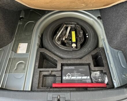 Сірий Шкода Октавія, об'ємом двигуна 1.6 л та пробігом 201 тис. км за 6000 $, фото 5 на Automoto.ua