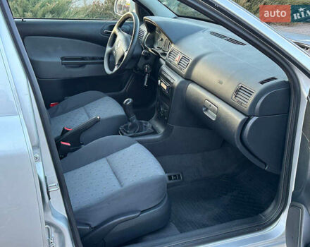 Серый Шкода Октавия, объемом двигателя 1.6 л и пробегом 171 тыс. км за 5474 $, фото 35 на Automoto.ua