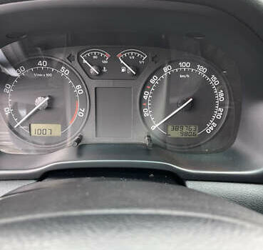 Серый Шкода Октавия, объемом двигателя 1.97 л и пробегом 386 тыс. км за 4800 $, фото 6 на Automoto.ua