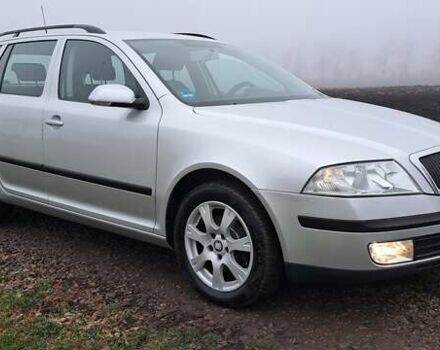 Серый Шкода Октавия, объемом двигателя 1.6 л и пробегом 220 тыс. км за 5550 $, фото 3 на Automoto.ua