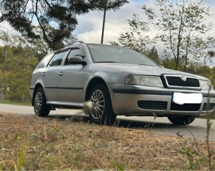 Серый Шкода Октавия, объемом двигателя 1.6 л и пробегом 580 тыс. км за 3300 $, фото 7 на Automoto.ua