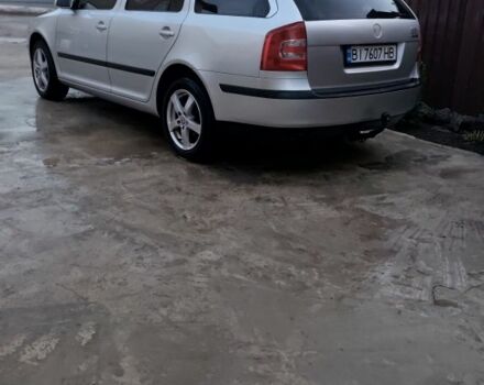 Серый Шкода Октавия, объемом двигателя 1.6 л и пробегом 200 тыс. км за 8500 $, фото 5 на Automoto.ua