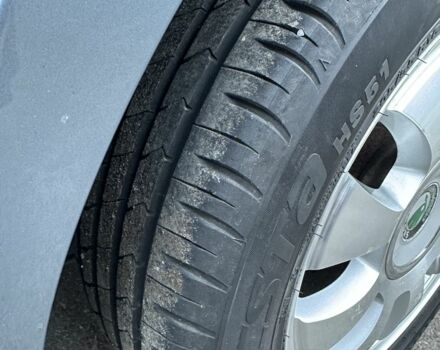 Сірий Шкода Октавія, об'ємом двигуна 1.6 л та пробігом 201 тис. км за 6000 $, фото 21 на Automoto.ua