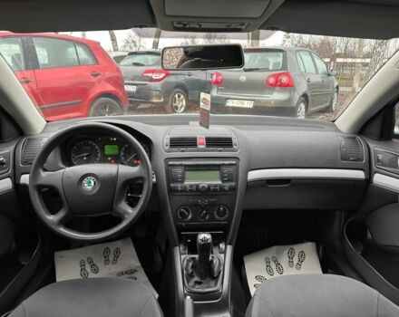 Сірий Шкода Октавія, об'ємом двигуна 1.6 л та пробігом 214 тис. км за 5000 $, фото 7 на Automoto.ua
