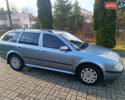 Сірий Шкода Октавія, об'ємом двигуна 1.6 л та пробігом 312 тис. км за 4650 $, фото 1 на Automoto.ua