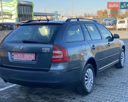 Серый Шкода Октавия, объемом двигателя 1.56 л и пробегом 241 тыс. км за 4999 $, фото 4 на Automoto.ua