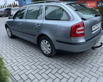 Серый Шкода Октавия, объемом двигателя 1.6 л и пробегом 223 тыс. км за 5850 $, фото 7 на Automoto.ua