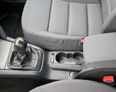 Серый Шкода Октавия, объемом двигателя 1.6 л и пробегом 220 тыс. км за 5550 $, фото 23 на Automoto.ua