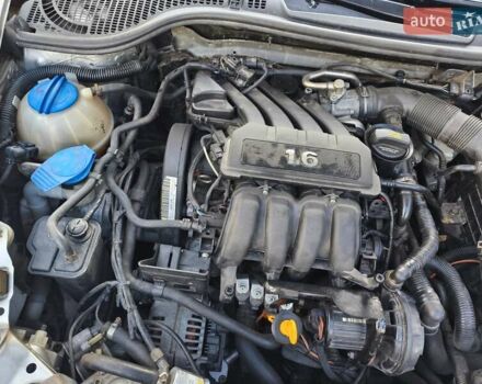 Серый Шкода Октавия, объемом двигателя 1.6 л и пробегом 244 тыс. км за 5700 $, фото 18 на Automoto.ua