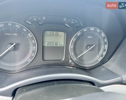 Сірий Шкода Октавія, об'ємом двигуна 1.6 л та пробігом 223 тис. км за 4400 $, фото 11 на Automoto.ua