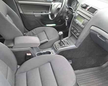 Серый Шкода Октавия, объемом двигателя 1.98 л и пробегом 240 тыс. км за 6500 $, фото 5 на Automoto.ua