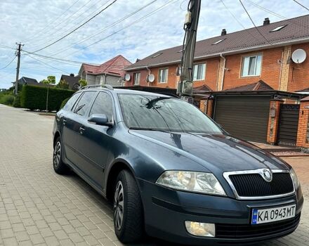 Серый Шкода Октавия, объемом двигателя 2 л и пробегом 289 тыс. км за 5000 $, фото 3 на Automoto.ua