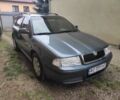 Сірий Шкода Октавія, об'ємом двигуна 1.6 л та пробігом 304 тис. км за 5000 $, фото 1 на Automoto.ua