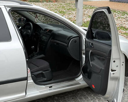 Серый Шкода Октавия, объемом двигателя 1.98 л и пробегом 277 тыс. км за 5299 $, фото 26 на Automoto.ua