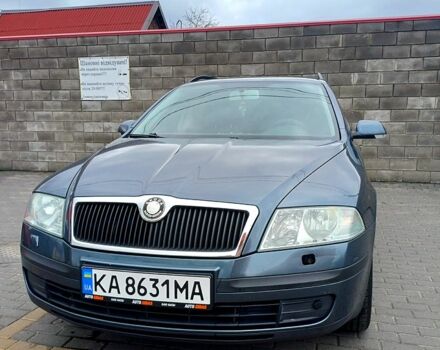 Серый Шкода Октавия, объемом двигателя 1.6 л и пробегом 213 тыс. км за 5500 $, фото 2 на Automoto.ua