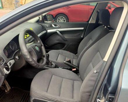 Серый Шкода Октавия, объемом двигателя 1.6 л и пробегом 213 тыс. км за 5500 $, фото 8 на Automoto.ua