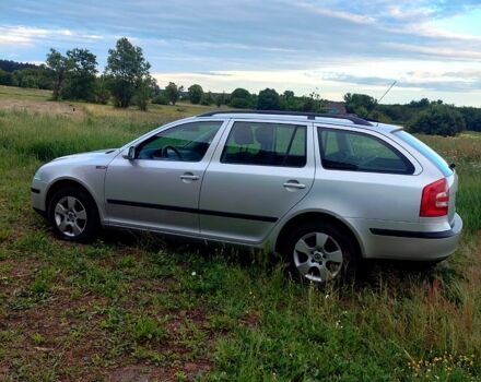 Серый Шкода Октавия, объемом двигателя 1.6 л и пробегом 213 тыс. км за 6000 $, фото 2 на Automoto.ua