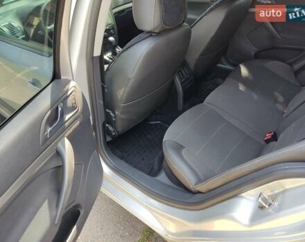 Серый Шкода Октавия, объемом двигателя 1.6 л и пробегом 200 тыс. км за 7300 $, фото 6 на Automoto.ua