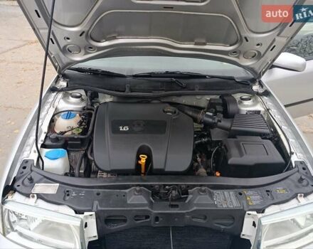 Серый Шкода Октавия, объемом двигателя 1.6 л и пробегом 180 тыс. км за 6500 $, фото 12 на Automoto.ua