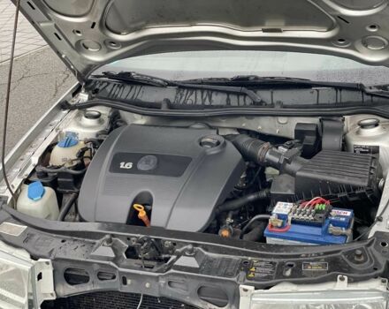 Сірий Шкода Октавія, об'ємом двигуна 1.6 л та пробігом 246 тис. км за 4850 $, фото 5 на Automoto.ua