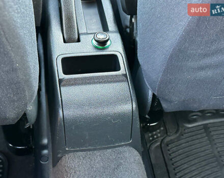 Серый Шкода Октавия, объемом двигателя 1.6 л и пробегом 171 тыс. км за 5474 $, фото 63 на Automoto.ua