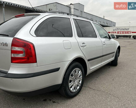 Серый Шкода Октавия, объемом двигателя 1.6 л и пробегом 220 тыс. км за 5750 $, фото 10 на Automoto.ua