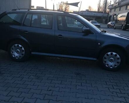 Серый Шкода Октавия, объемом двигателя 1.6 л и пробегом 348 тыс. км за 4299 $, фото 2 на Automoto.ua