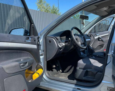 Шкода Октавия 2005 в Полтаве на Automoto.ua Серый Шкода Октавия, объемом двигателя 1.6 л и пробегом 290 тыс. км за 5600 $, фото 9 на Automoto.ua