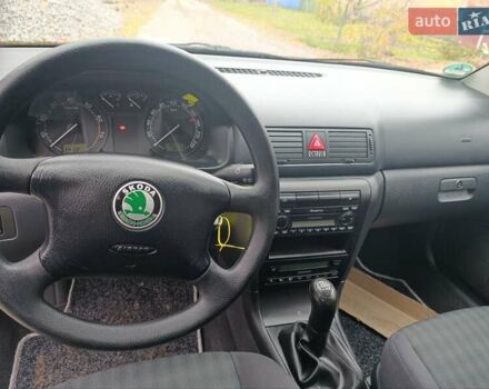 Серый Шкода Октавия, объемом двигателя 1.6 л и пробегом 180 тыс. км за 6500 $, фото 11 на Automoto.ua