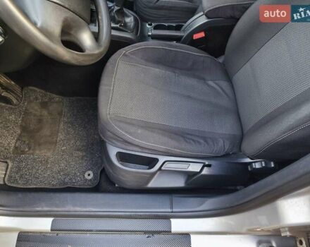 Серый Шкода Октавия, объемом двигателя 1.6 л и пробегом 244 тыс. км за 5700 $, фото 13 на Automoto.ua