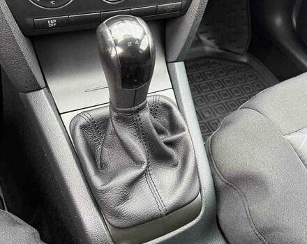 Серый Шкода Октавия, объемом двигателя 1.6 л и пробегом 220 тыс. км за 5750 $, фото 67 на Automoto.ua