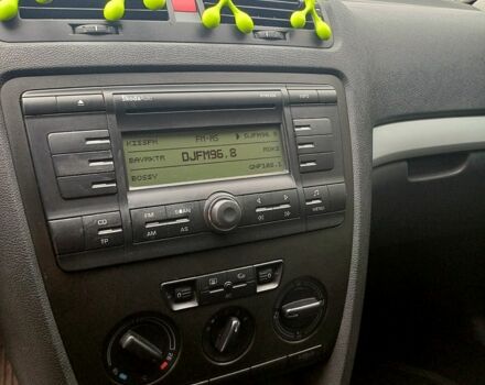 Серый Шкода Октавия, объемом двигателя 1.6 л и пробегом 213 тыс. км за 5500 $, фото 10 на Automoto.ua