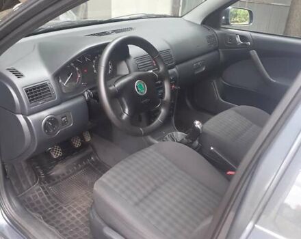 Серый Шкода Октавия, объемом двигателя 1.8 л и пробегом 178 тыс. км за 5550 $, фото 3 на Automoto.ua